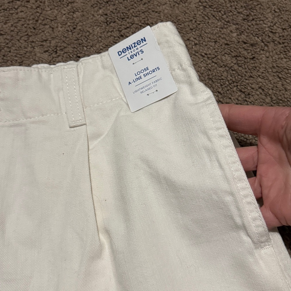 Denizen by Levi’s White Cotton Denim Shorts-Sz 10-Loose A-Line Style-Relaxed Fit - Picture 3 of 10